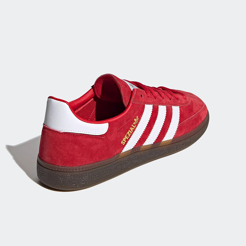 Adidas Shoes Gazelle - أحذية أديداس تريفيل ريترو سويد سكيت