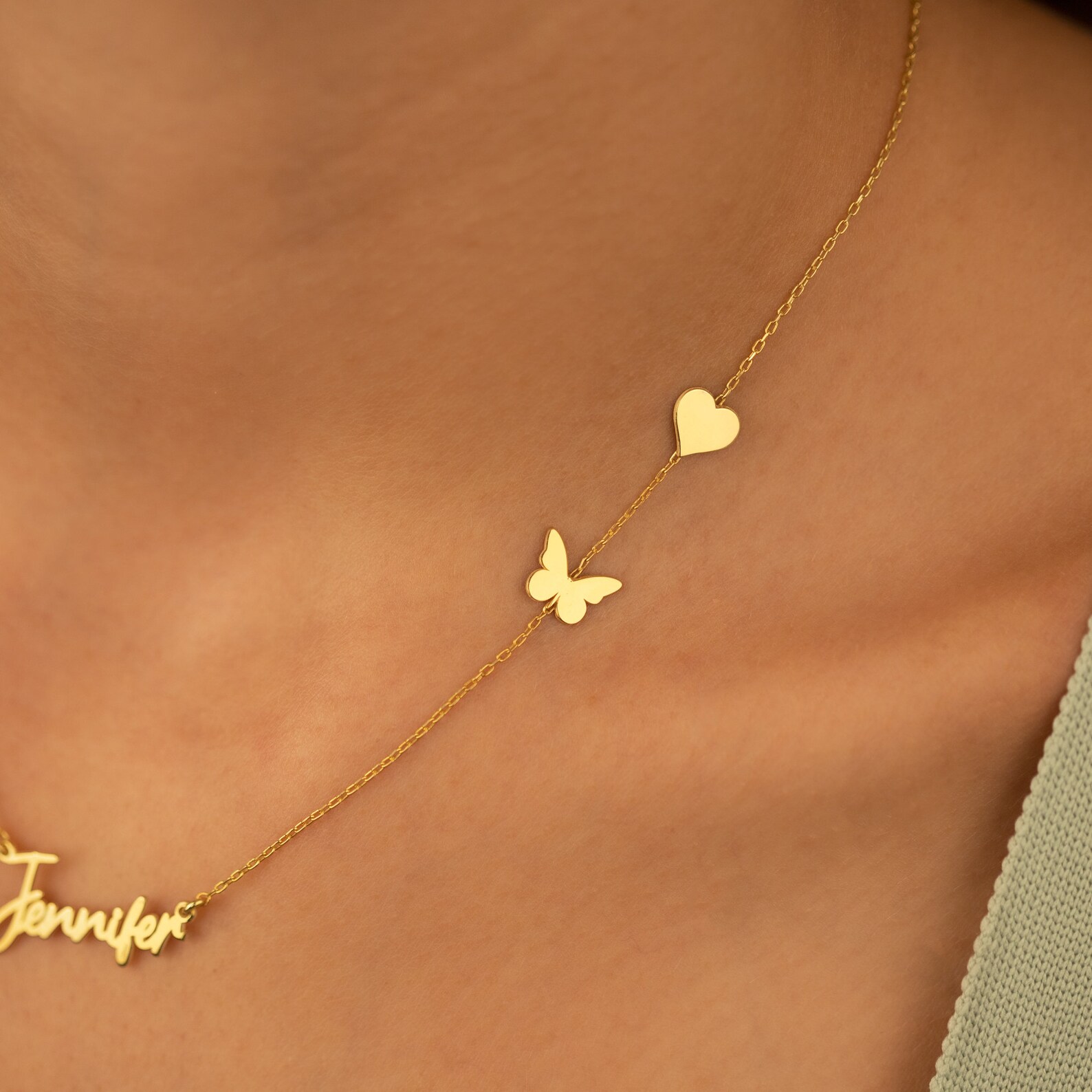 شخصية مخصصة فراشة شكل قلب اسم  - مراجعة Birth Flower Necklace وسعره